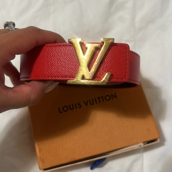 LOUIS VUITTON REVERSIBLE BELT - Picture 3 of 13